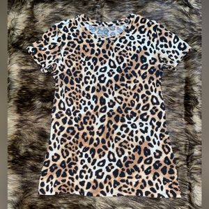 Victorias Secret PINK Cheetah Crewneck T-Shirt Size XS